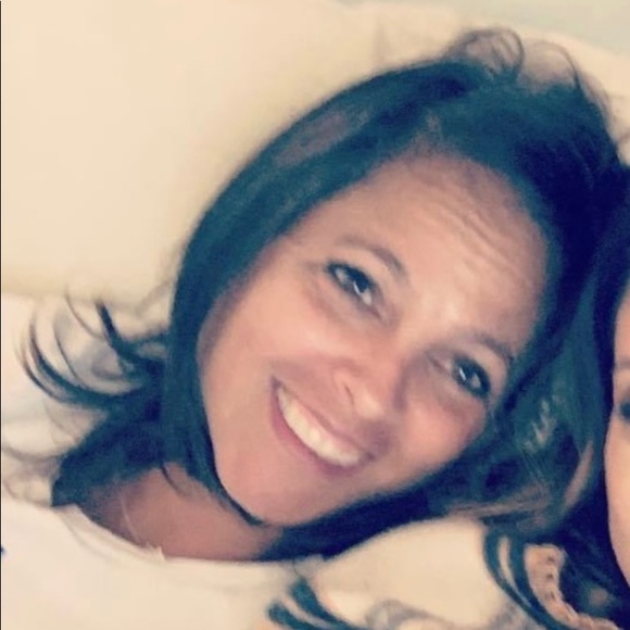 Meet your Posher, Erica - Picture 1 of 1